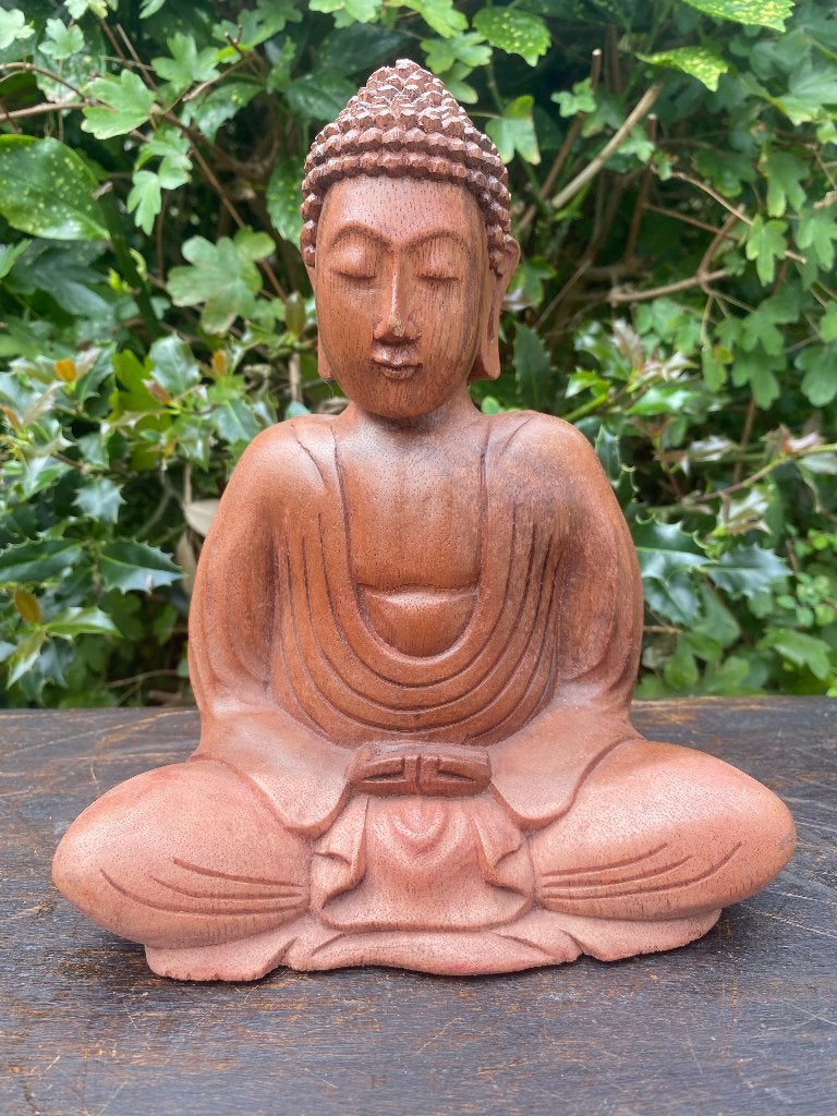 Handgemaakte Boeddha beeld van suar hout – 21 cm indonesie, 21 cm, Ophalen of Verzenden, Zo goed als nieuw, Hout