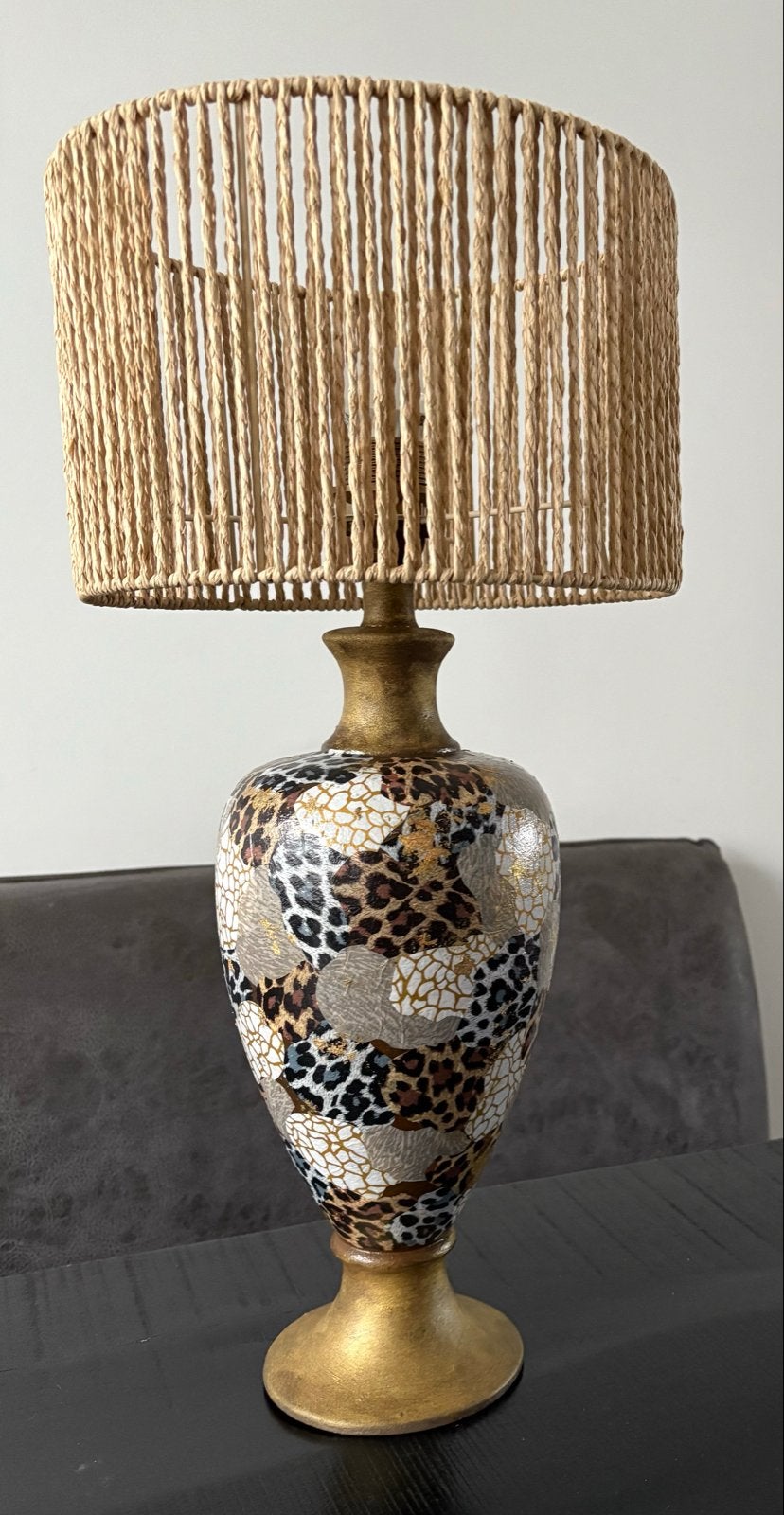 Tafellamp met luipaardprint en touwkap - 60 cm hoog, Huis en Inrichting, Lampen | Tafellampen, Ophalen, Meerkleurig, Textiel, Zo goed als nieuw