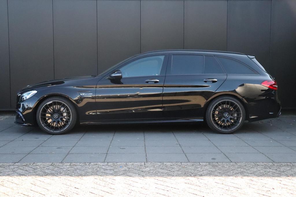 Mercedes-Benz C-klasse Estate AMG 63 | SCHAALSTOELEN | LEDER, Automaat, Gebruikt, Open dak, 102 €/maand