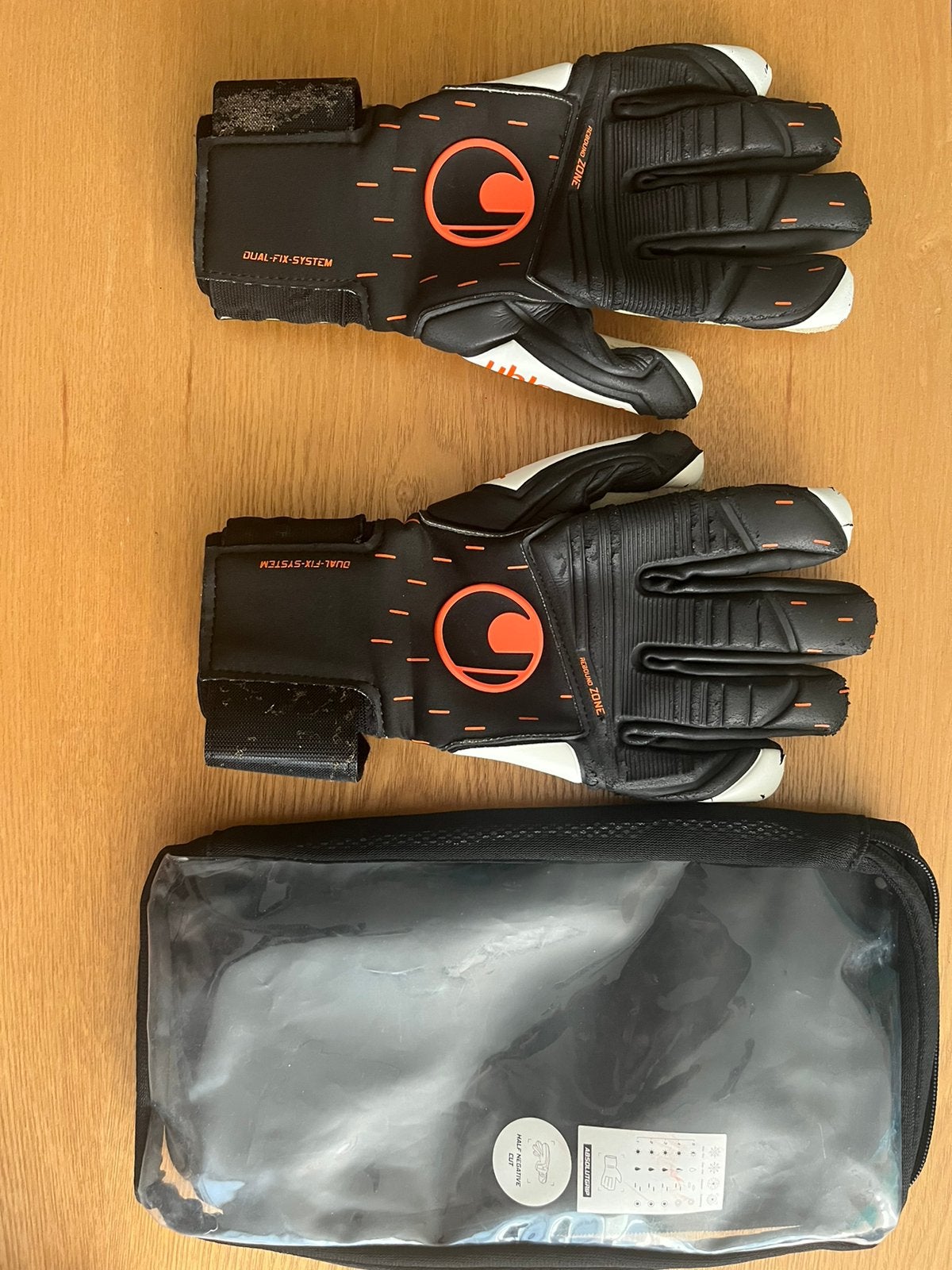 Keepershandschoenen Uhlsport 8,5, Maat M, Ophalen of Verzenden, Gebruikt, Handschoenen