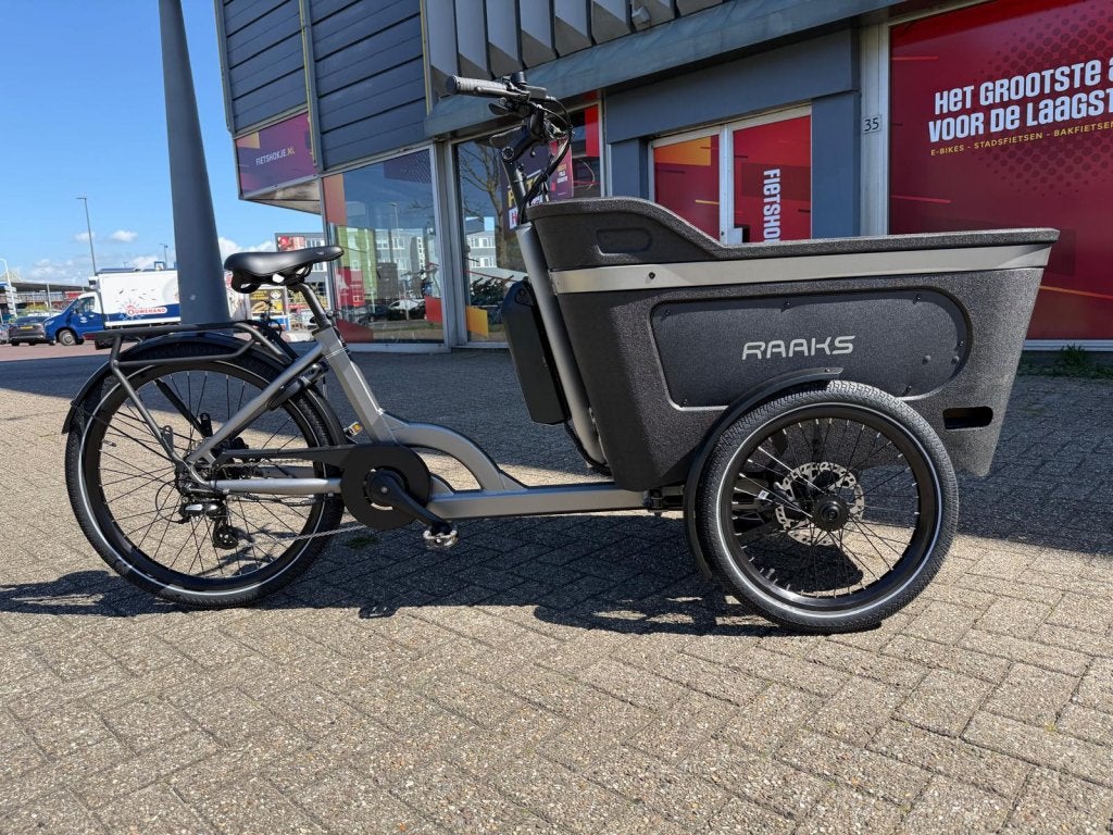 NIEUW! Raaks Rover e-bakfiets  EPP BAK NU BIJ 'T FIETSHOKJE, Fietsen en Brommers, Fietsen | Bakfietsen, 4 kinderen of meer, Huif