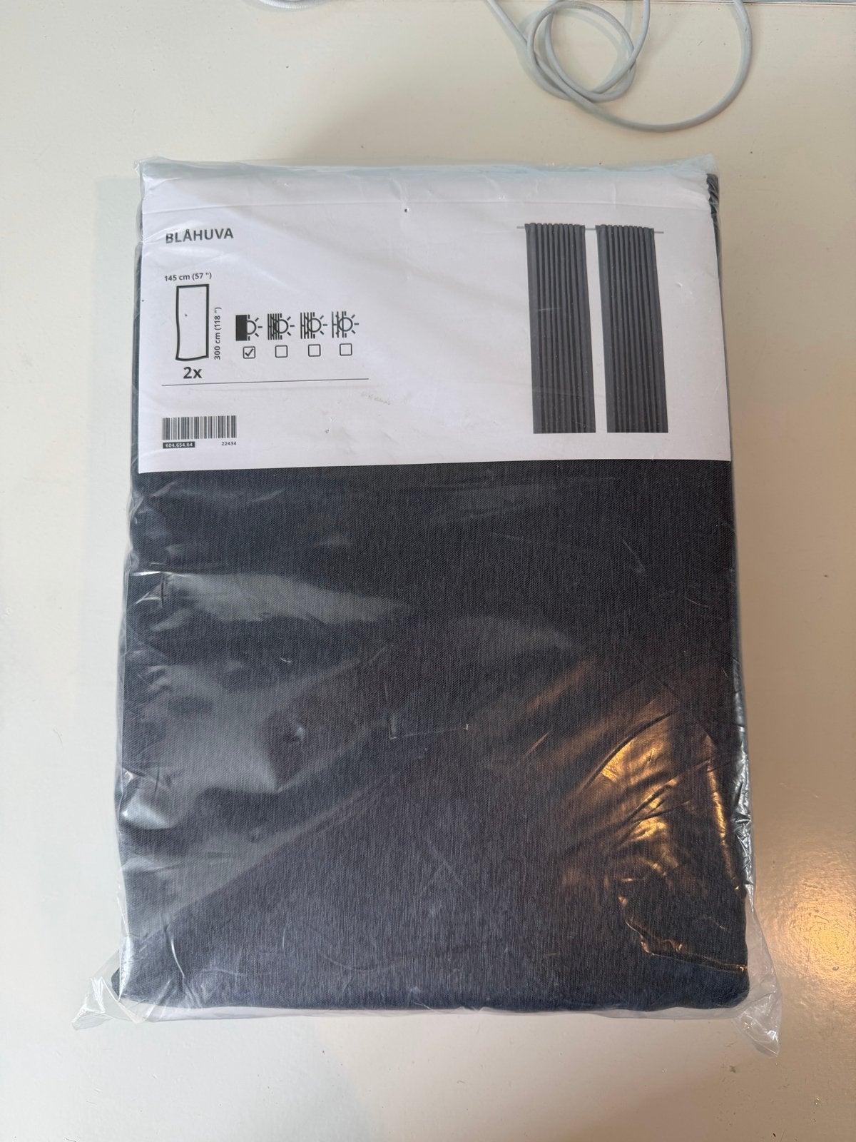 IKEA BLÅHUVA Gordijnen 2x 145x300cm Nieuw in verpakking, Verduisterend, Nieuw, Ophalen of Verzenden, Gordijn