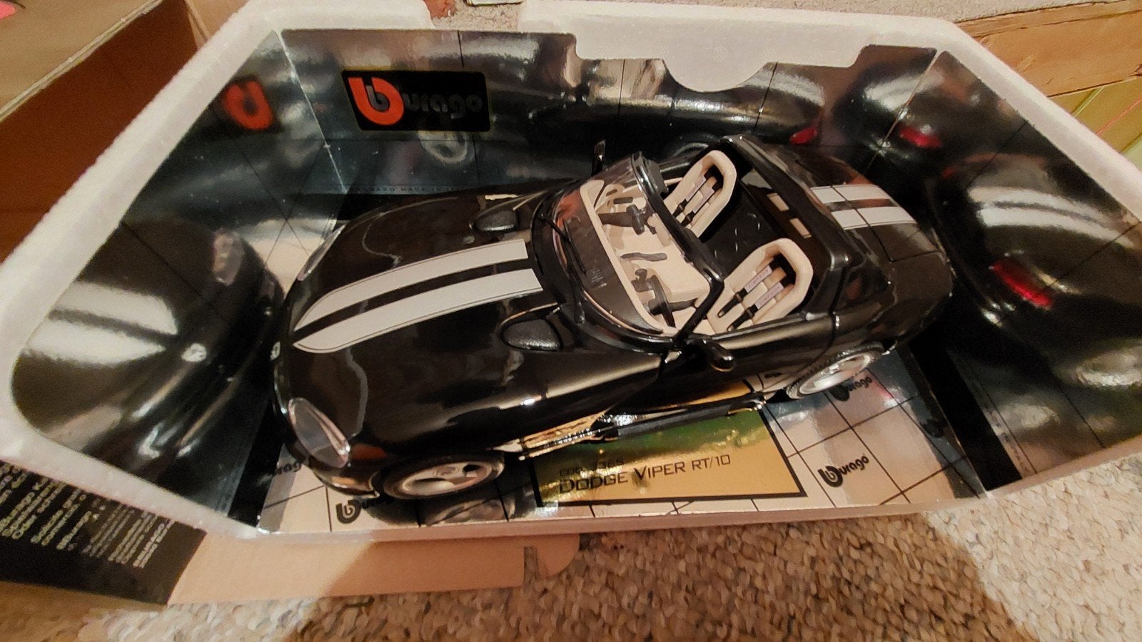 Dodge Viper zwart, 1:18 Burago modelauto, Ophalen, Bburago