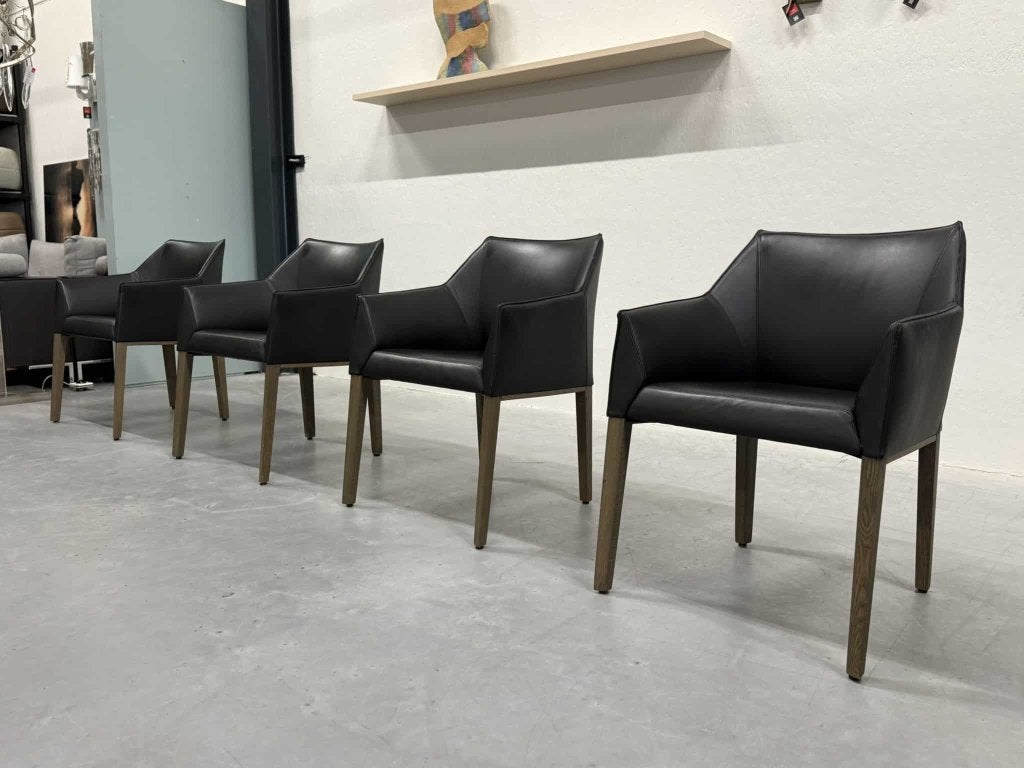 4 Leolux Pyrite eetkamerstoelen zwart leer design stoel hout, Leolux, Info@leolux.nl, Zwart, Ophalen of Verzenden