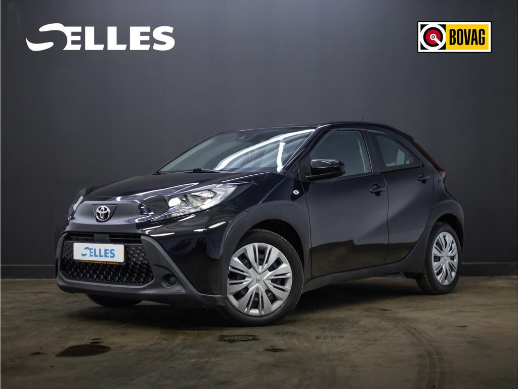Toyota Aygo X 1.0 VVT-i S-CVT Play Automaat | Camera | Adapt, Auto's, Toyota, Stof, Gebruikt, Met garantie (alle), 3 cilinders