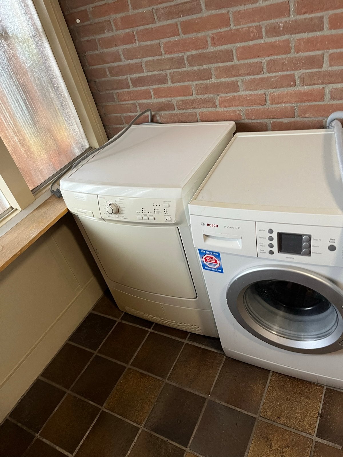 Electrolux droger en Bosch wasmachine, Witgoed en Apparatuur, Wasmachines, Gebruikt, Voorlader, 6 tot 8 kg, 85 tot 90 cm, 1200 tot 1600 toeren