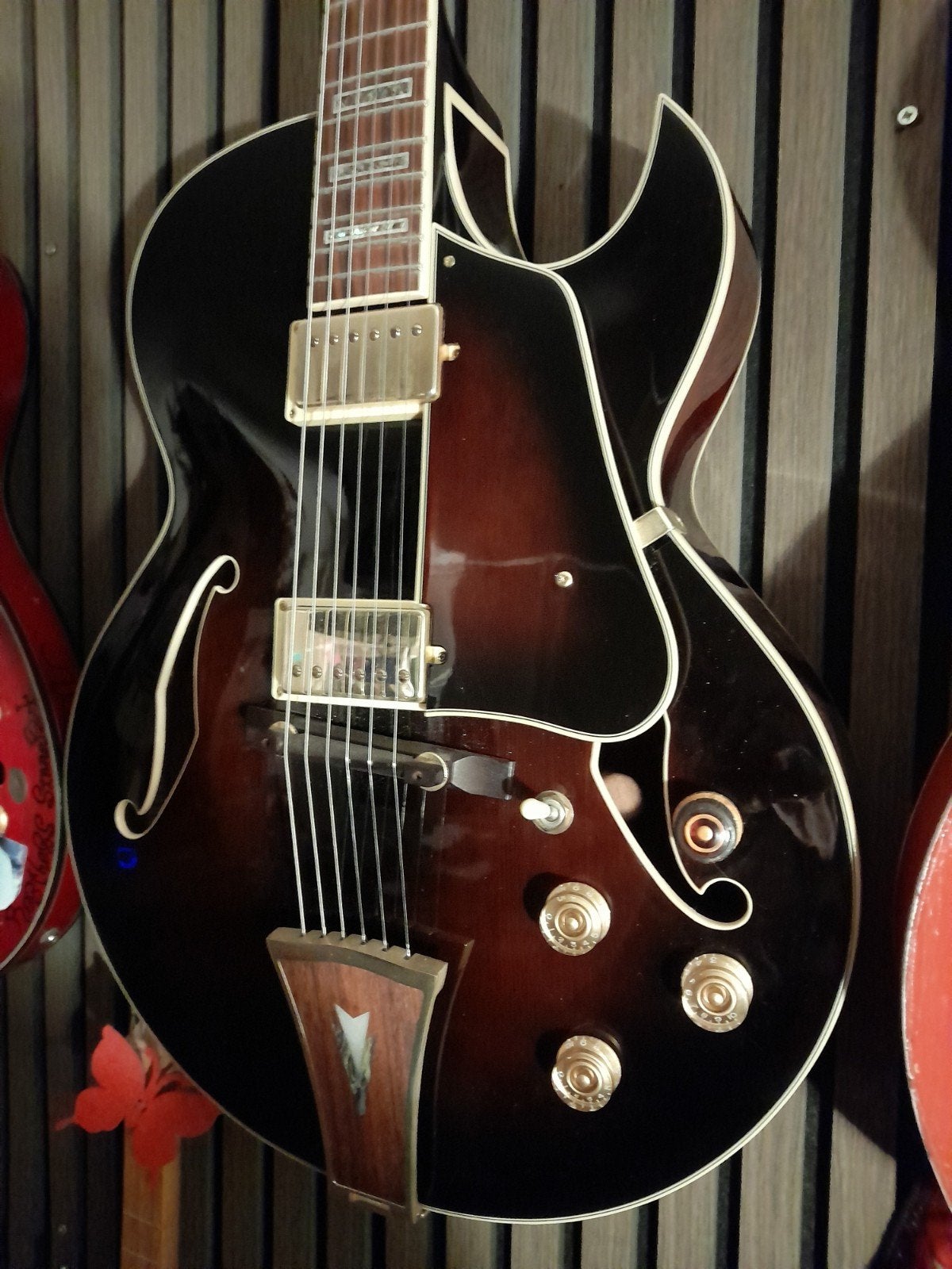 Ibanez AK95 DVS-12-02 Hollow Body Jazzgitaar, Ophalen, Zo goed als nieuw, Hollow body, Ibanez