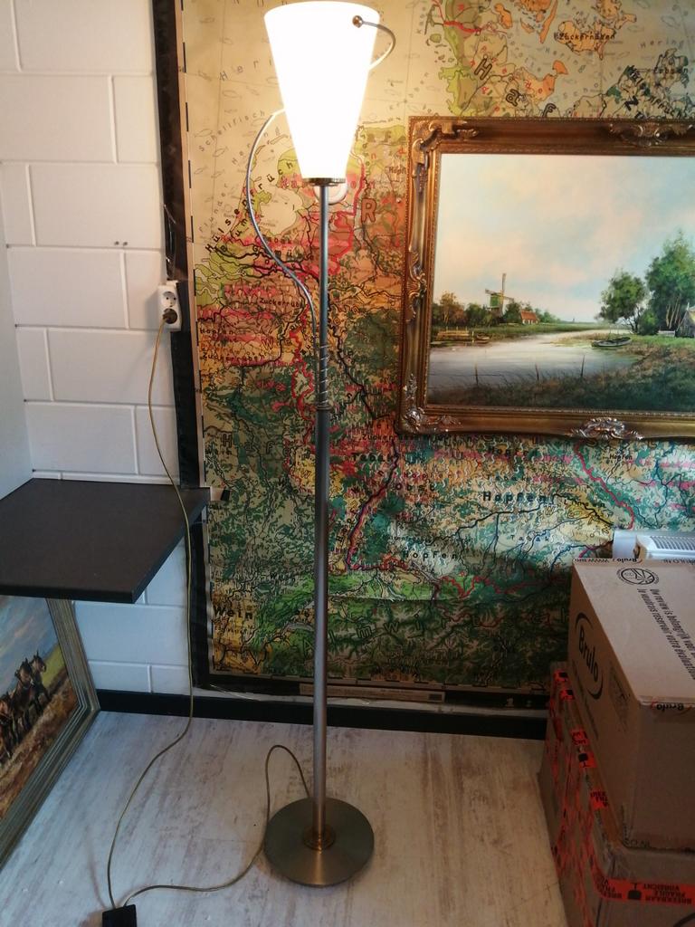 GROTE STAANDE LAMP HOLLYWOOD REGENCY 180 CM ZILVER/GOUD., Antiek en Kunst, Ophalen