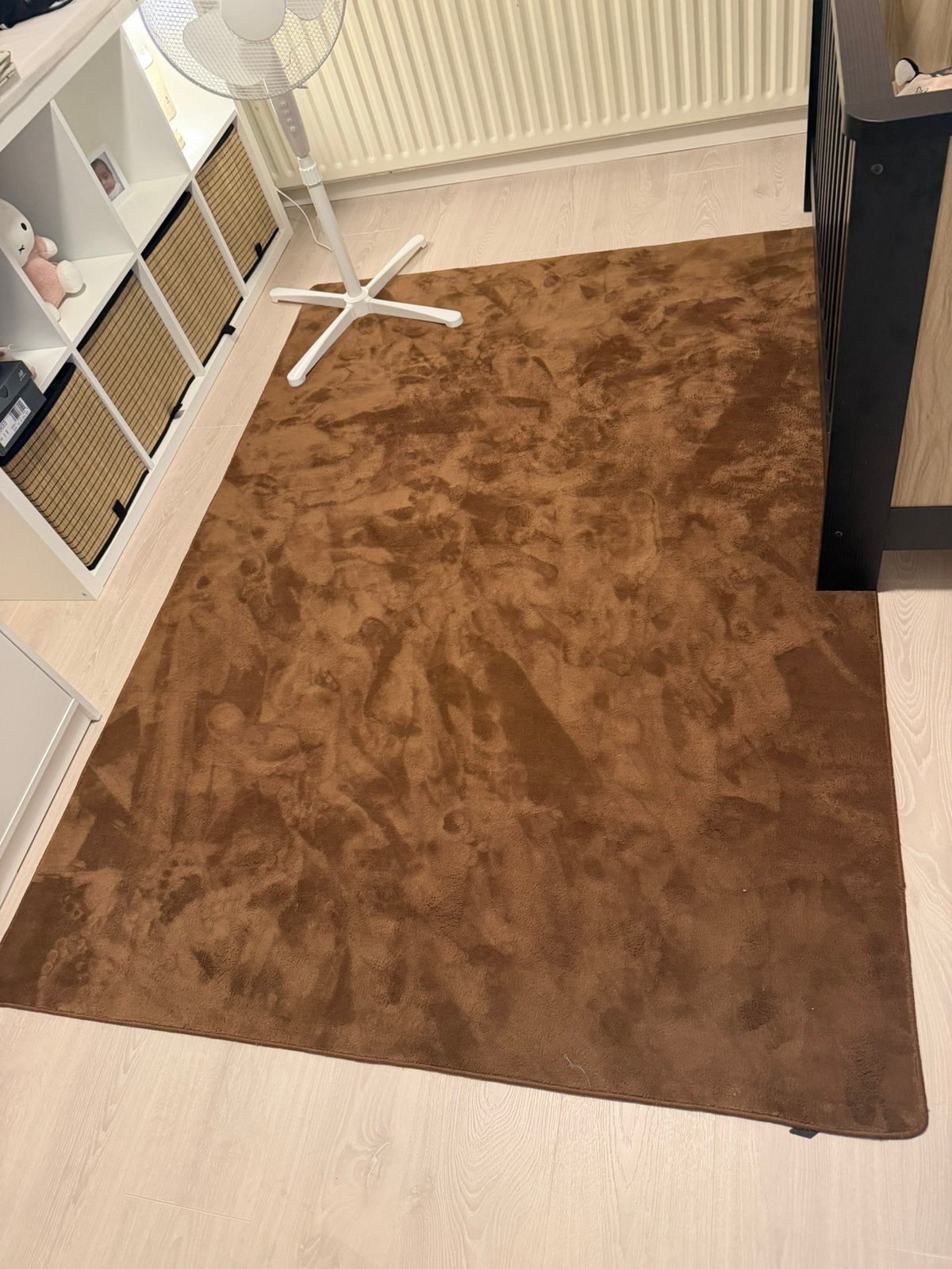 Donkerbruin tapijt, Huis en Inrichting, Stoffering | Tapijten en Kleden, Ophalen, Gebruikt, Rechthoekig, 200 cm of meer