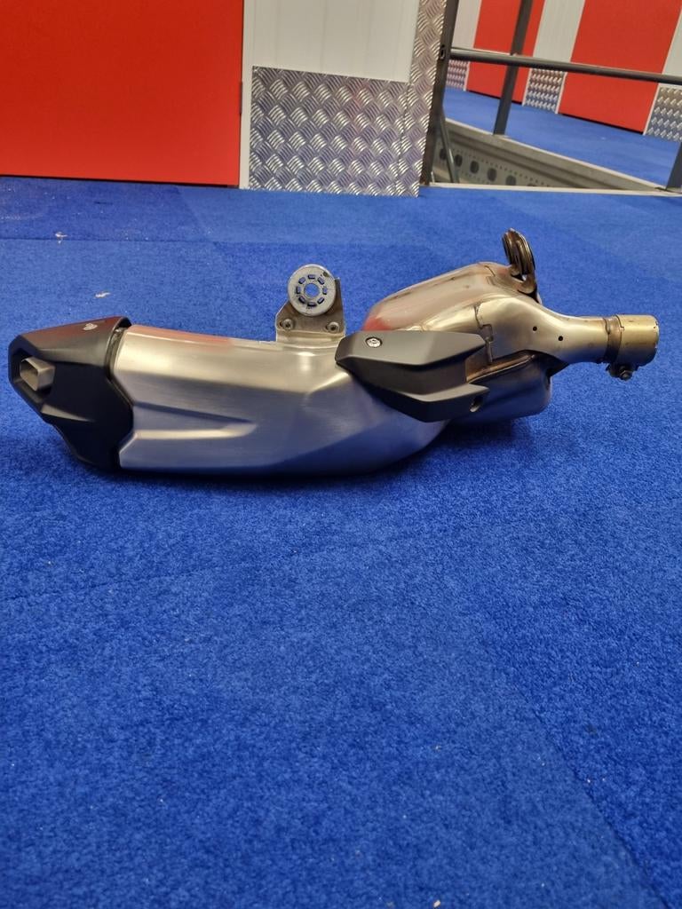 BMW f900xr 2021 uitlaat demper, Motoren, Ophalen