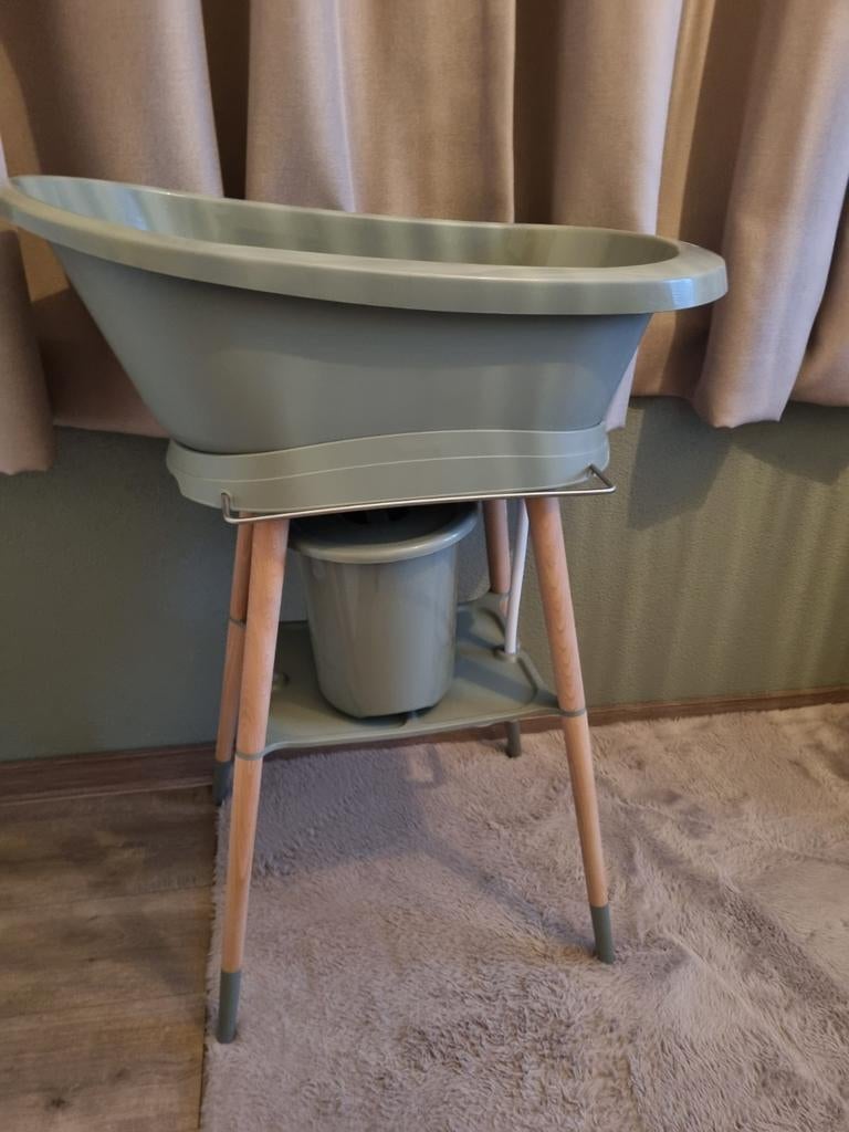 Bébé-Jou badje groen met luieremmer, slang en badzitje, Ophalen of Verzenden