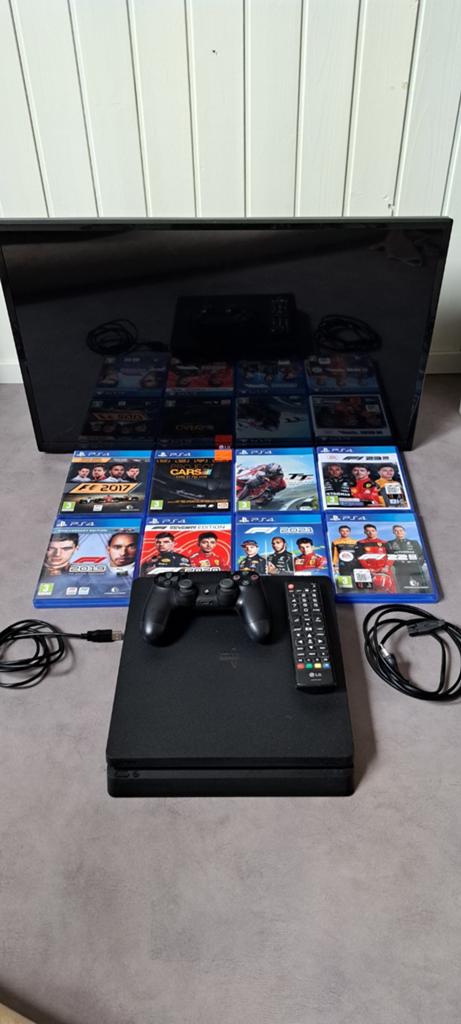 Ps4 + 28 inch LG tv + 8 racegames, Spelcomputers en Games, Spelcomputers | Sony PlayStation 4, Ophalen, Met 1 controller, Original