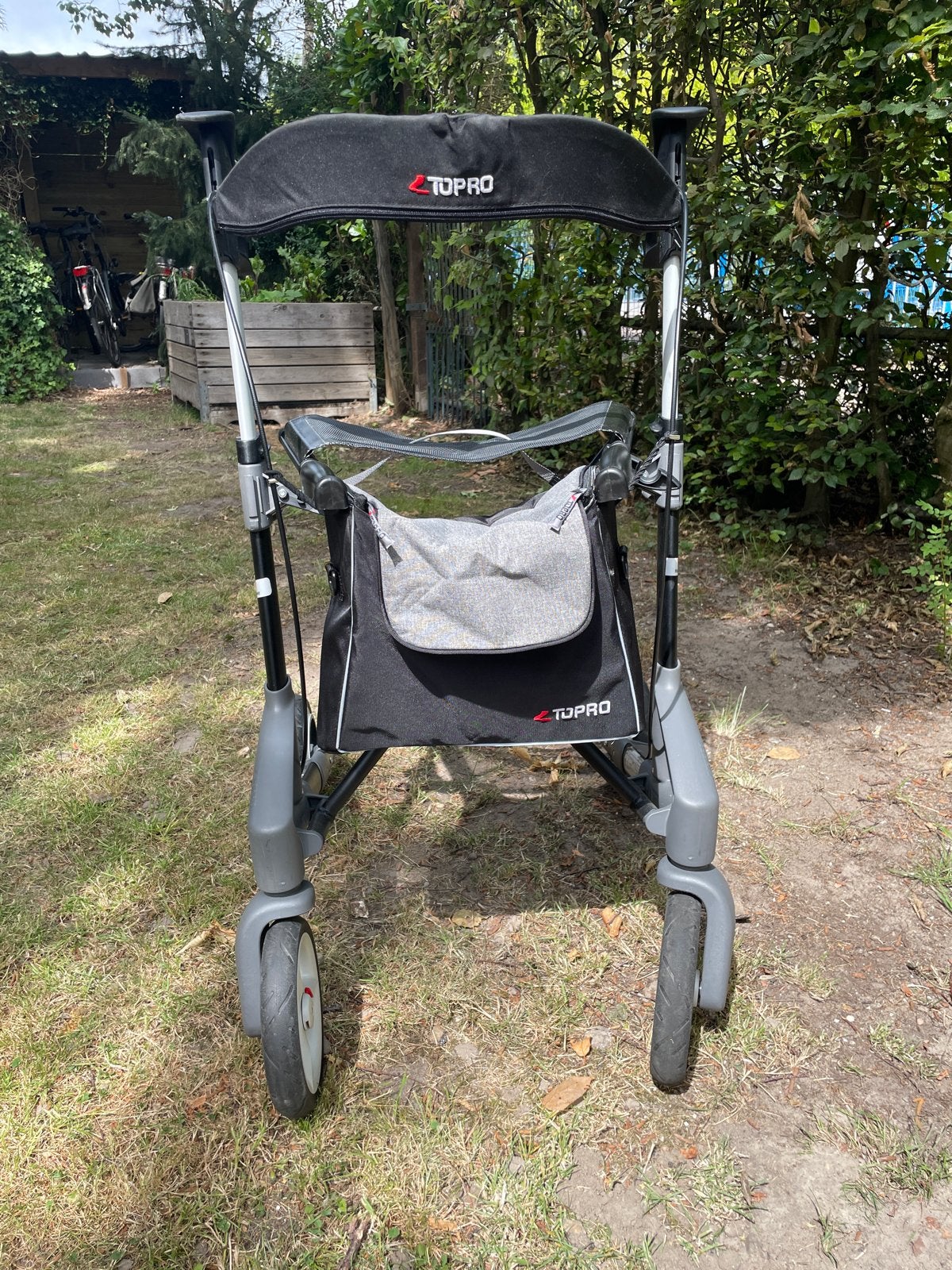 Rollator Toppro Ergo Grip - made in Norway, Diversen, Rollators, Ophalen, Zo goed als nieuw