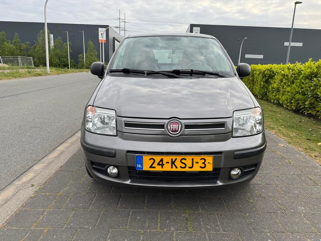 Fiat Panda 1.2 44KW 60PK 2010 Grijs Airco, Auto's, Voorwielaandrijving, Stof, 1242 cc, Origineel Nederlands