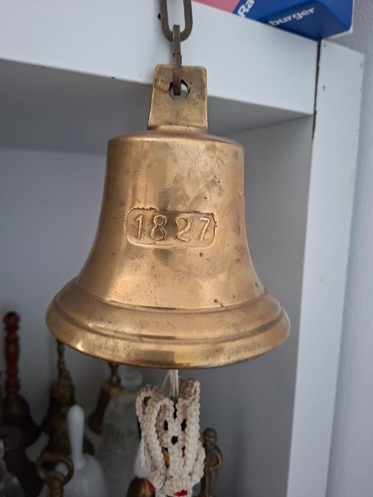 Koperen bel 1827, Antiek en Kunst, Antiek | Koper en Brons, Ophalen, Koper