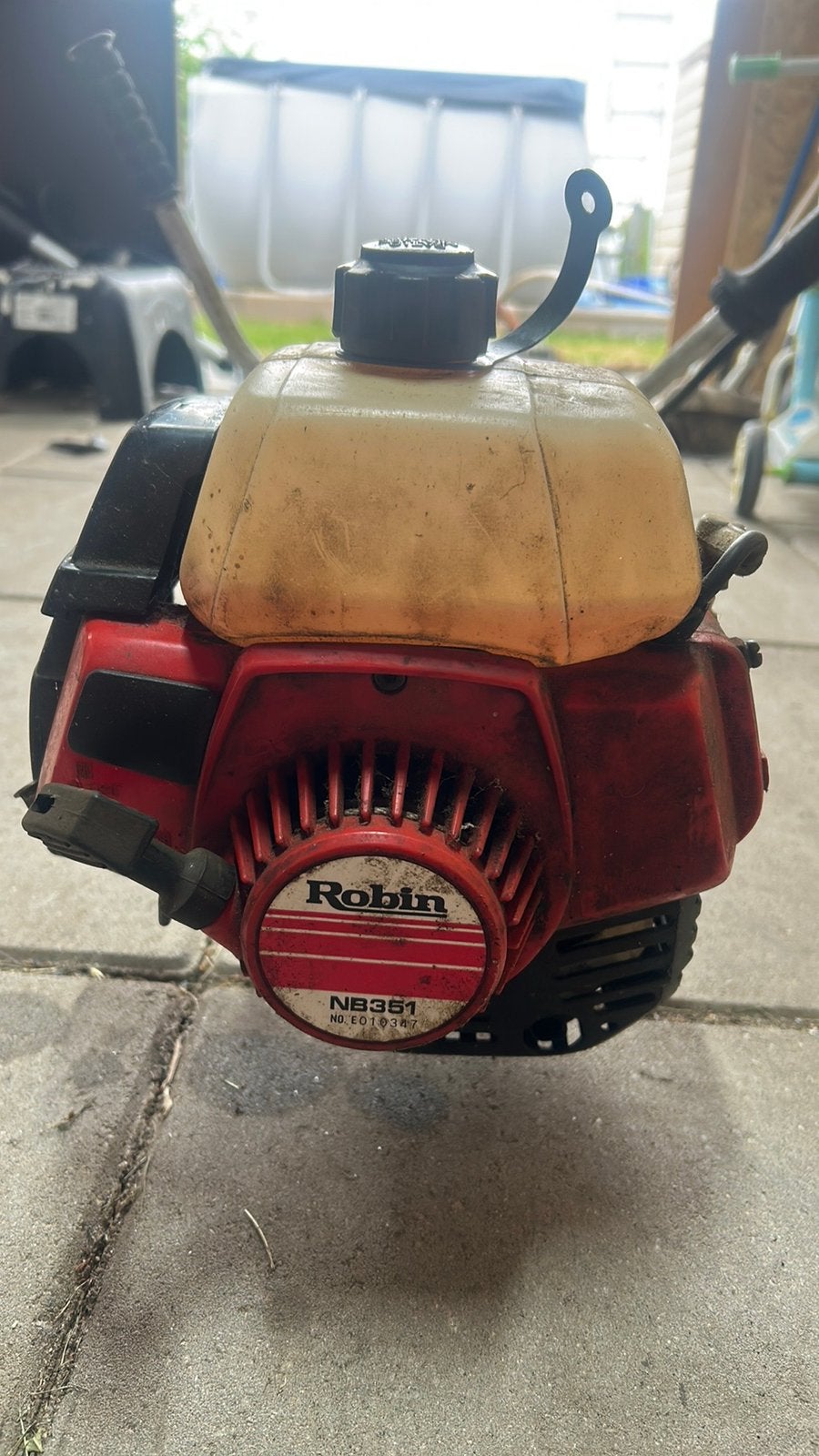 Robin NB-351 bosmaaier, Ophalen, Zo goed als nieuw, Benzine