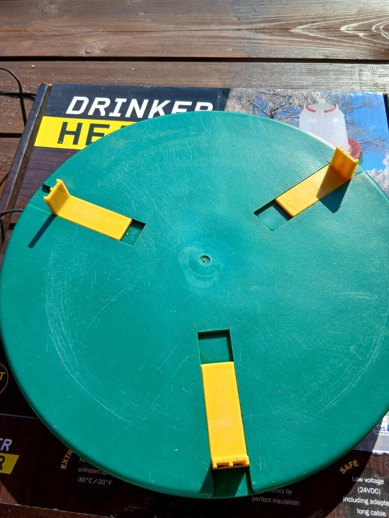 Drink verwarming  30 cm, Dieren en Toebehoren, Pluimvee, Kip, Vrouwelijk