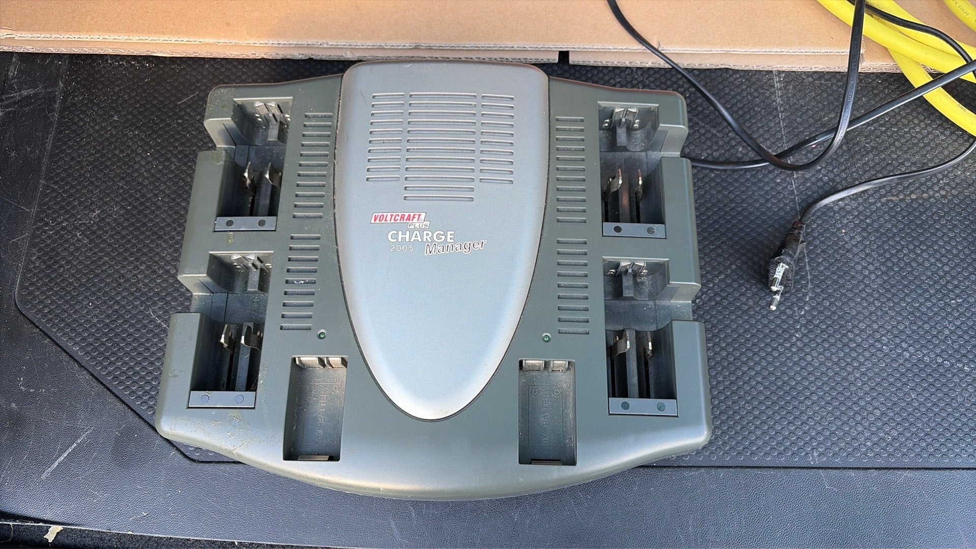 Voltcraft Plus Charge Manager 2005 – Prof Batterijlader, Ophalen of Verzenden