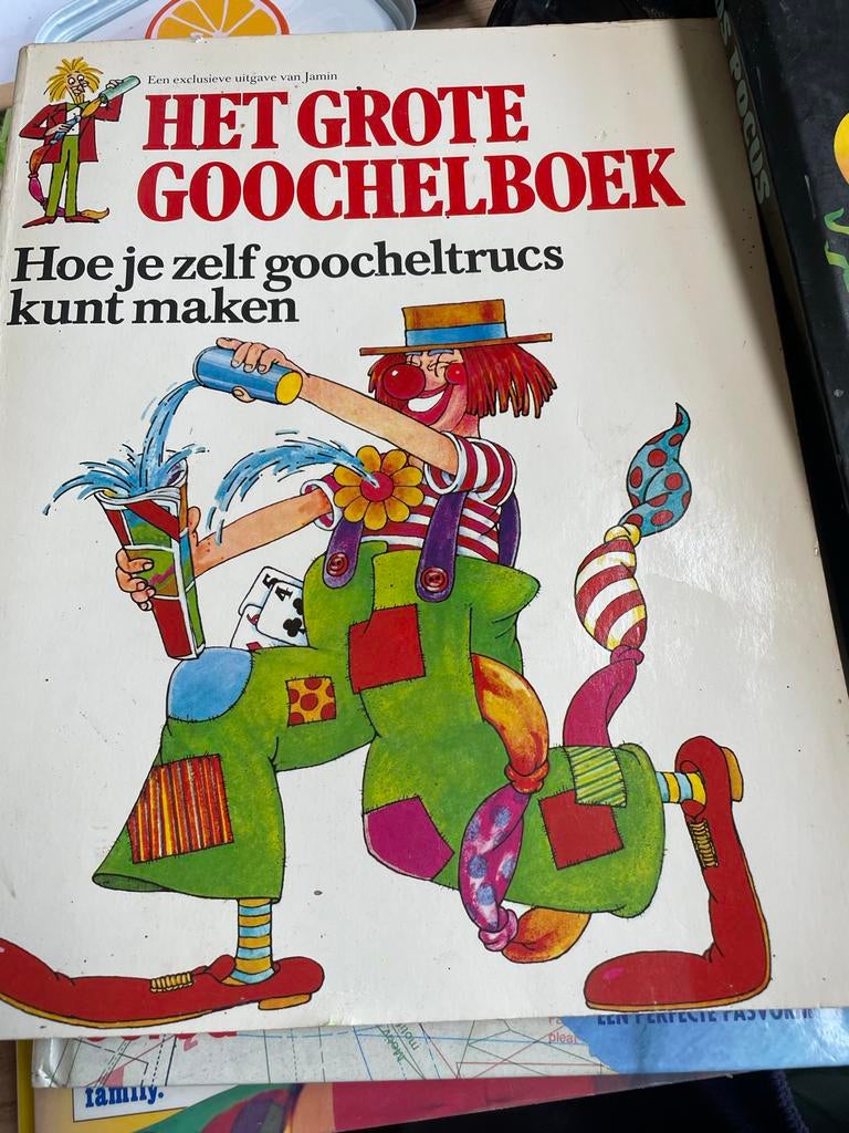 Het Grote Goochelboek - Leer zelf goocheltrucs!, Boeken, Hobby en Vrije tijd, Gelezen, Overige onderwerpen, Geschikt voor kinderen