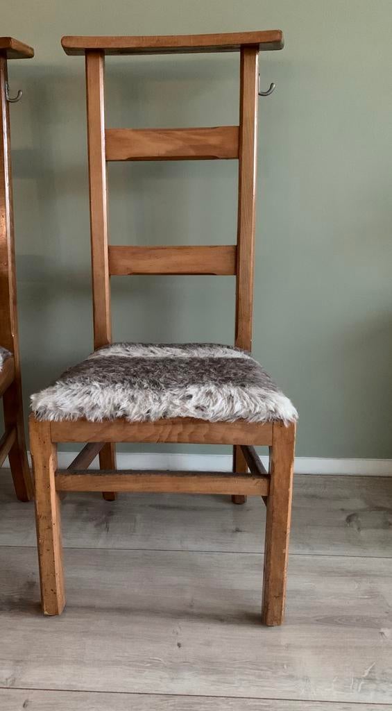Bidstoeltje, Antiek en Kunst, Antiek | Meubels | Stoelen en Banken, Ophalen