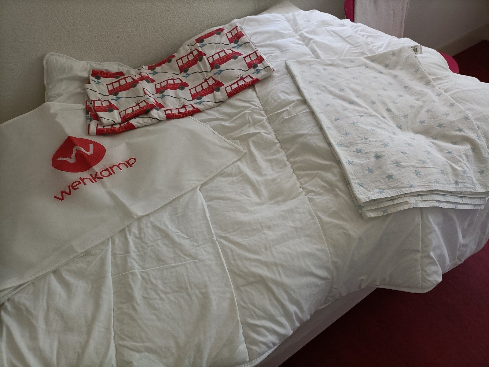 kinderdekbed maat 120 x 150 cm, Ophalen, Jongetje of Meisje, Wit, Dekbedovertrek
