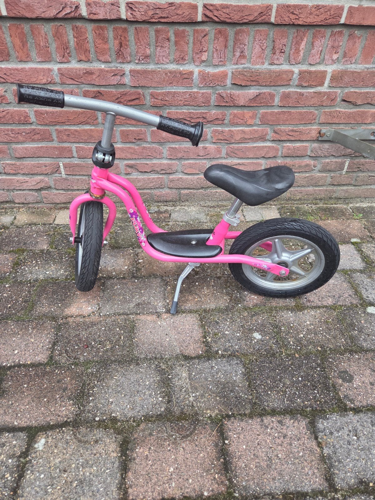 Puky loopfiets roze, Fietsen en Brommers, Fietsen | Kinderfietsjes, Ophalen, Gebruikt, Minder dan 16 inch, Puky