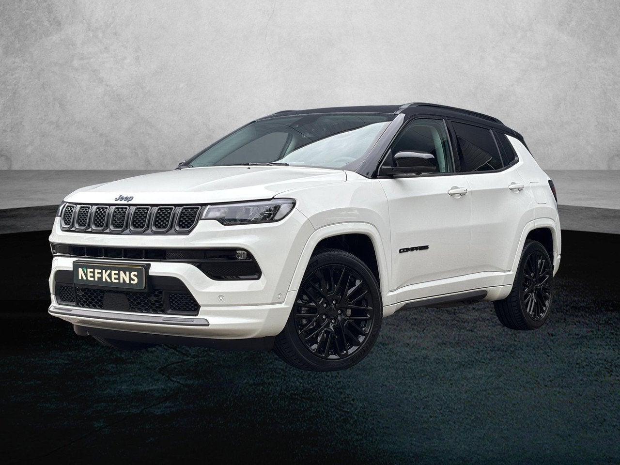 Jeep Compass 240pk Plug-in Hybrid S | Camera v+a | Stoelverw, Automaat, Gebruikt, 4 cilinders, Compass