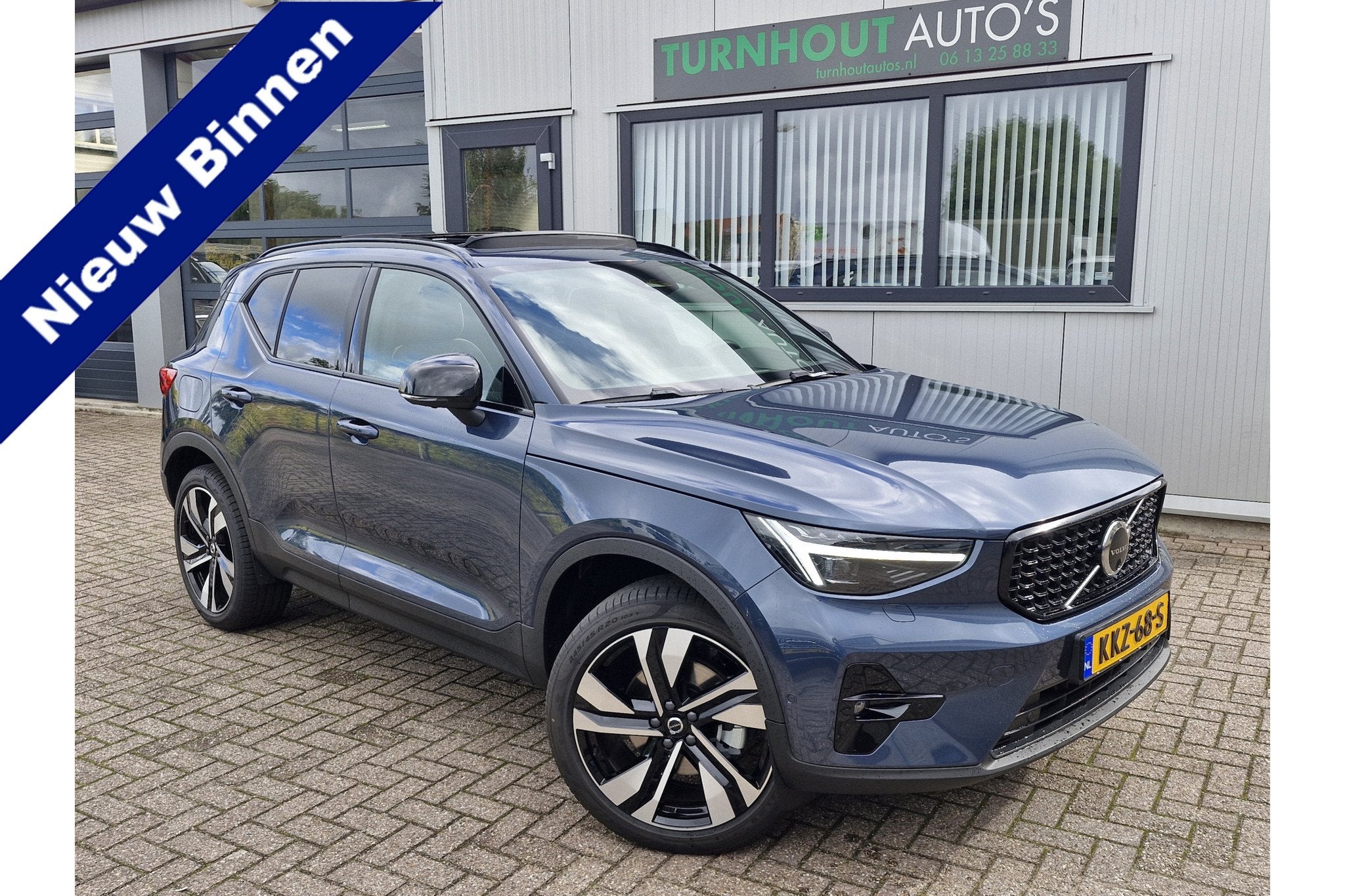 Volvo XC40 B4 Plus Dark met Lighting Pack (koplampen adaptie, Auto's, Volvo, Dealer onderhouden, Gebruikt, 4 cilinders, Blauw