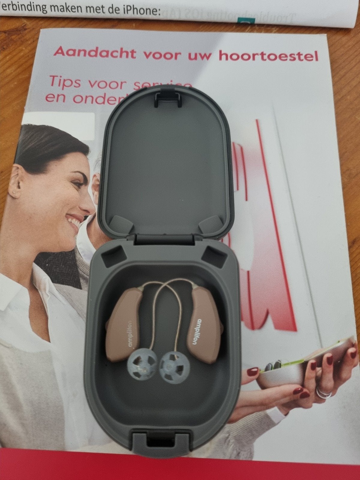 Tk, amplifon,  2 gehoor toestellen, Ophalen of Verzenden, Zo goed als nieuw