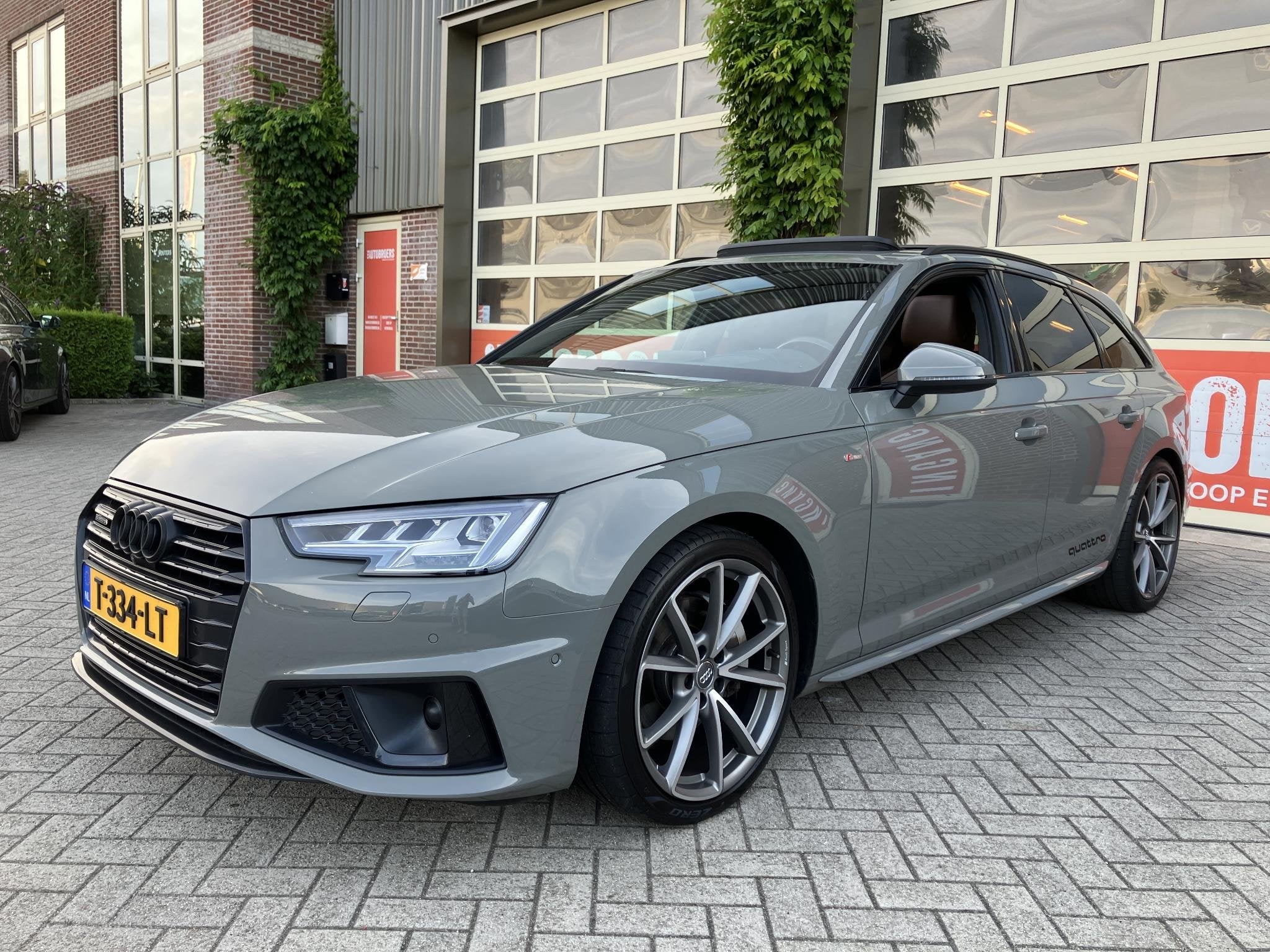 Audi A4 Avant 40 TDI quattro Design Pro Line Plus | Zeer com, Auto's, Audi, Automaat, Euro 6, A4, Leder