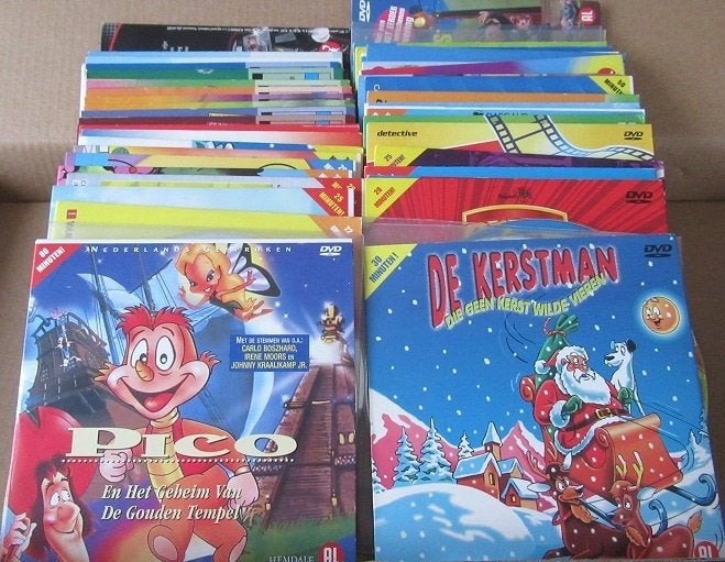 49 stuks DVD,s voor de kleintjes en opgroeiende jeugd, Cd's en Dvd's, Alle leeftijden, Ophalen of Verzenden, Zo goed als nieuw