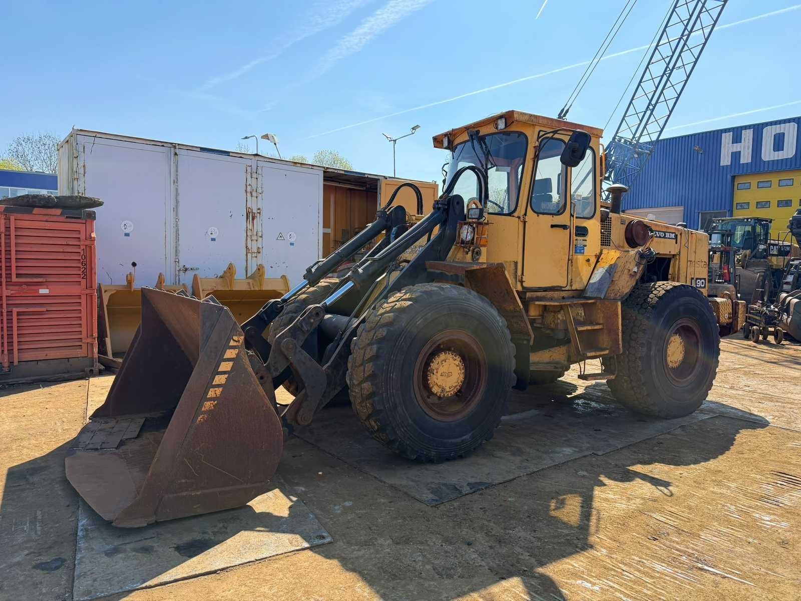 Volvo L90 Wiellader / Shovel, Zakelijke goederen, Machines en Bouw | Kranen en Graafmachines, Graafmachine