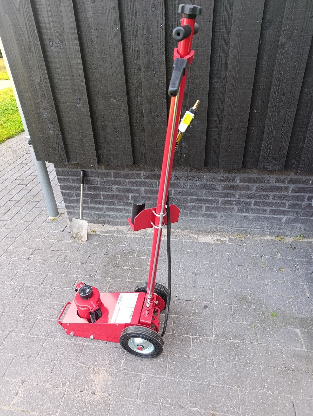 AREBOS Garagekrik 3T - Hydraulisch en Pneumatisch, Ophalen, Zo goed als nieuw