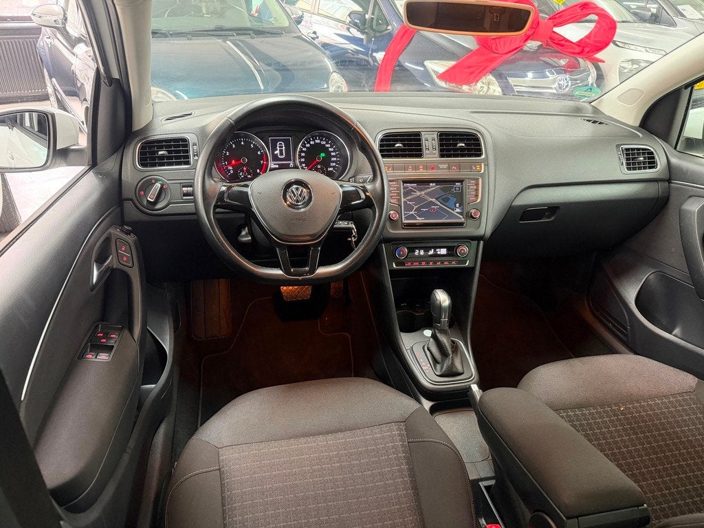 Volkswagen POLO 1.2 TSI Highline Automaat | Airco | CarPlay, Gebruikt, Euro 6, 4 cilinders, 1039 kg
