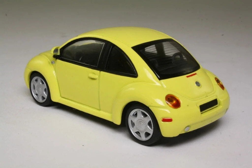 Volkswagen New Beetle geel, Ophalen of Verzenden, Nieuw, Auto