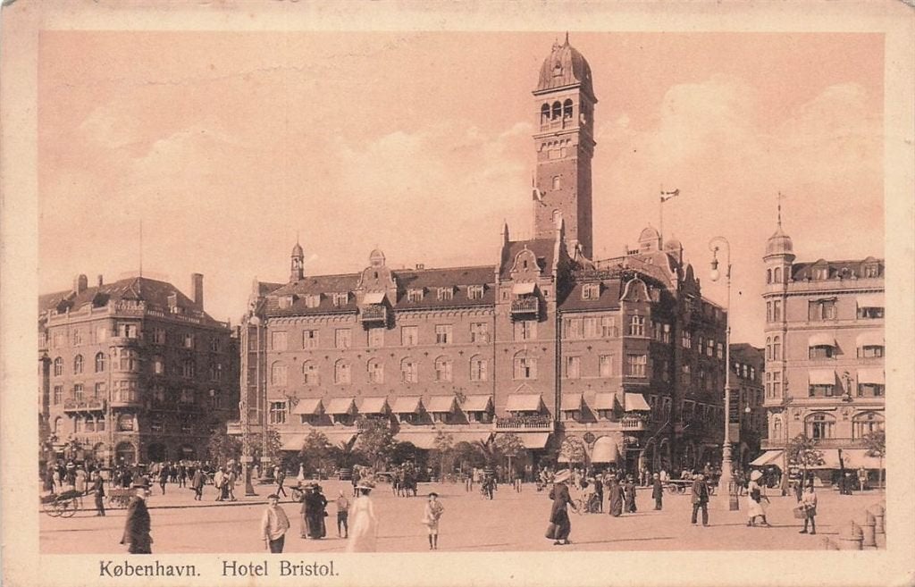 702-474-031 Kobenhavn Hotel Bristol, Verzenden, Voor 1920, Overig Europa