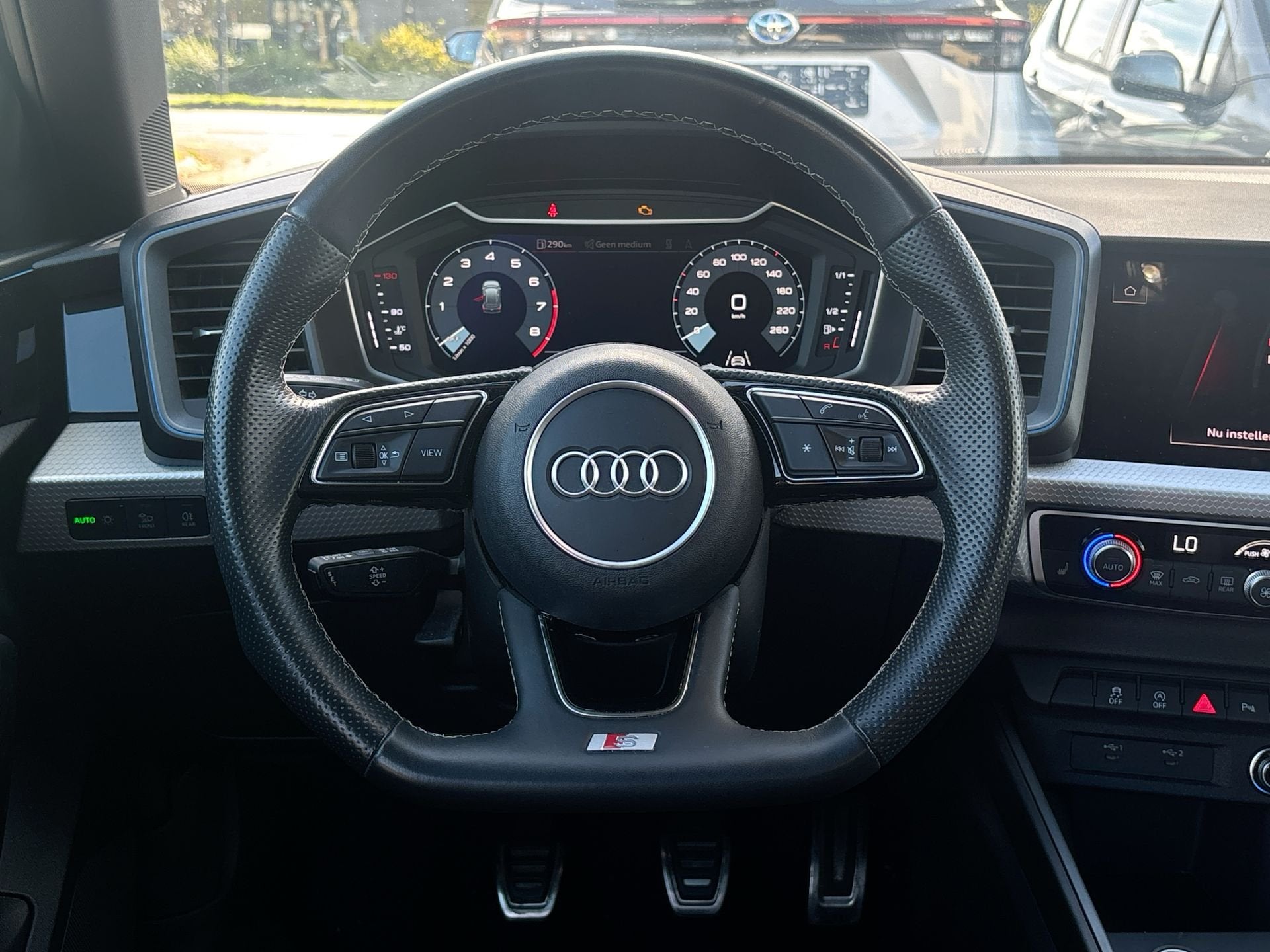 Audi A1 Sportback 30 TFSI S edition |CARPLAY|STOELVERW|CRUIS, Auto's, Dealer onderhouden, Leder en Stof, 49 €/maand, Bedrijf