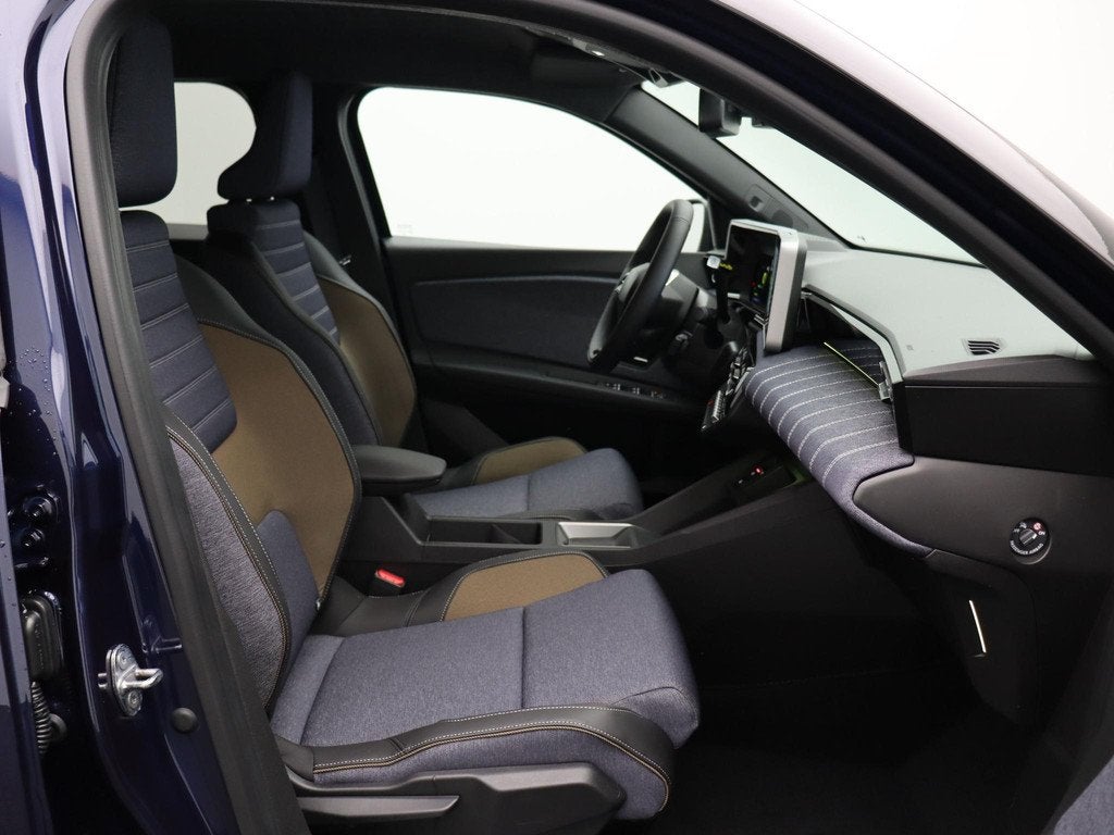 Renault 5 comfort range techno 52 kWh | Vijf jaar garantie |, Auto's, Renault, Stof, Blauw, Automatische klimaatregeling, 31 min