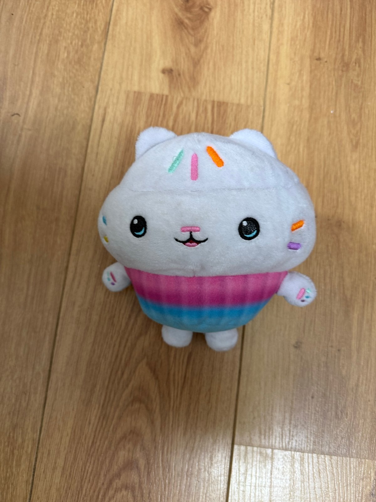 Gabby's Poppenhuis Cakey Cat Knuffel, Overige merken, Overige karakters, Ophalen of Verzenden, Zo goed als nieuw