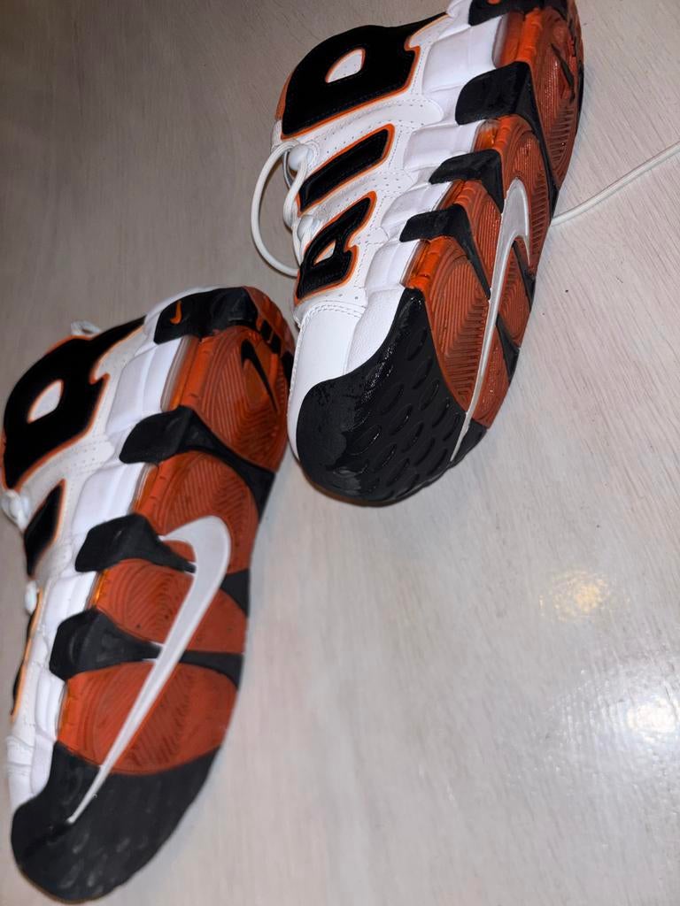 Nike Air More Uptempo '96 - Oranje/Wit/Zwart, Ophalen of Verzenden, Zo goed als nieuw, Overige kleuren, Sneakers of Gympen