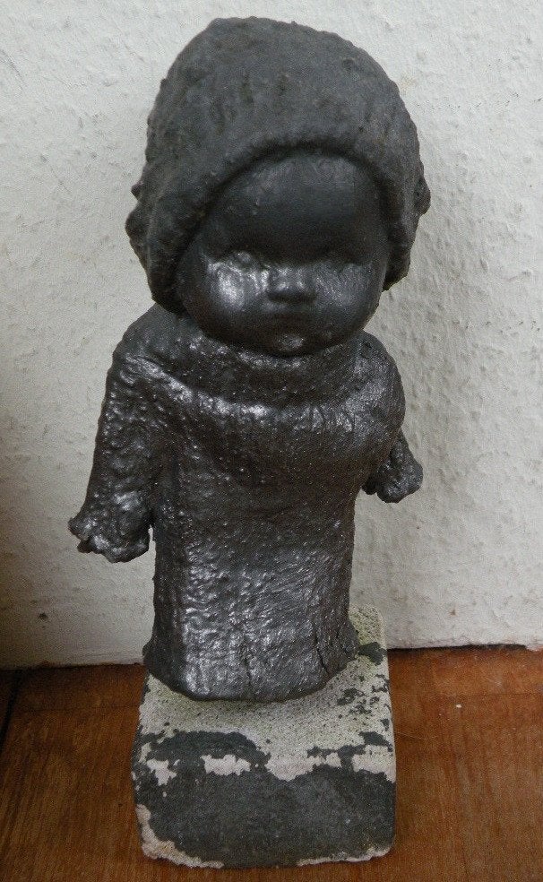 Beeldje. Hoogte 22 cm., Antiek en Kunst, Ophalen of Verzenden, Beeld