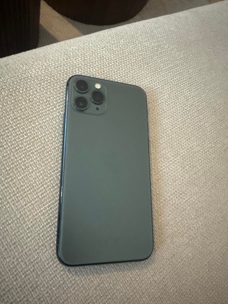 iPhone 11 Pro Max met iCloud probleem, Ophalen of Verzenden, Niet werkend, IPhone 11 Pro Max