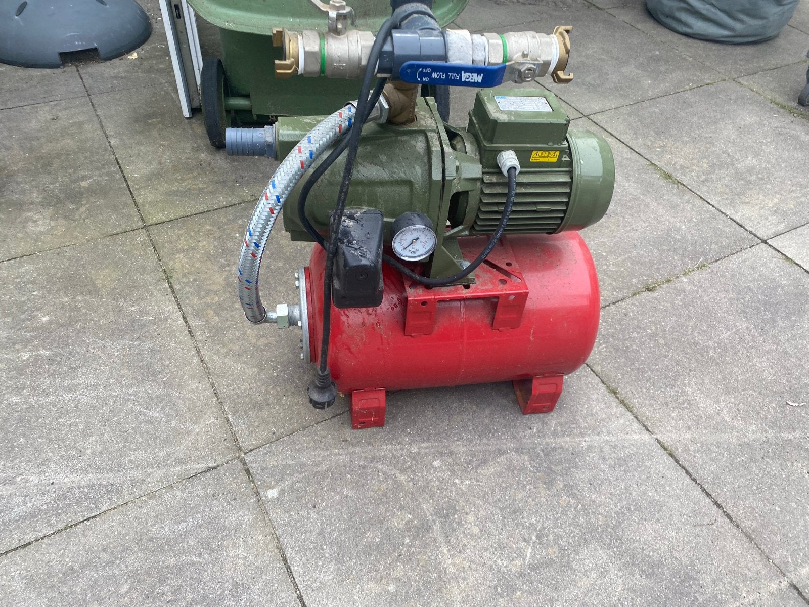 SAER Hydrofoorpomp - Krachtige Waterpomp, Tuin en Terras, Waterpompen, Ophalen, Gebruikt, Elektrisch, Hydrofoorpomp