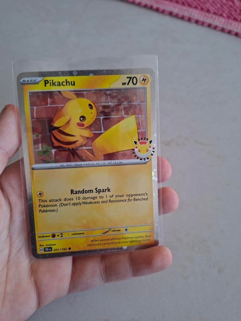 Pikachu pokemon kaart, Ophalen of Verzenden