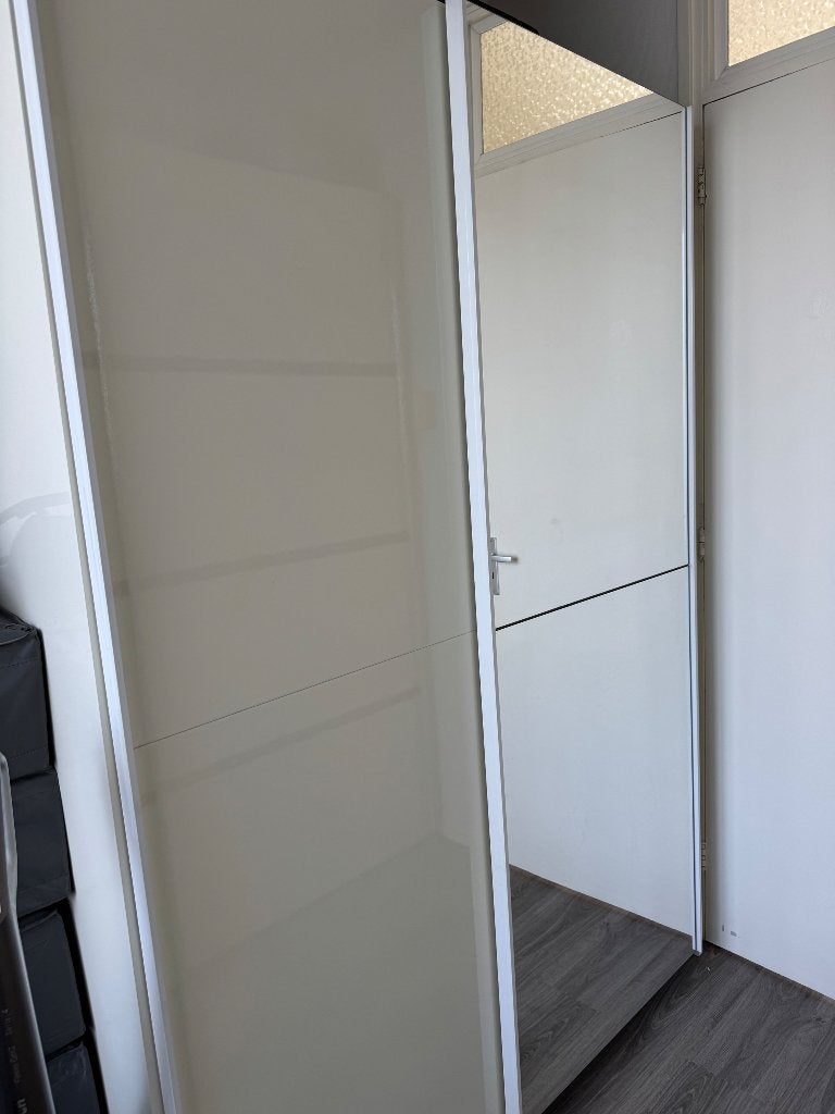 Kleding kast, Ophalen, Met deur(en), Gebruikt, 200 cm of meer