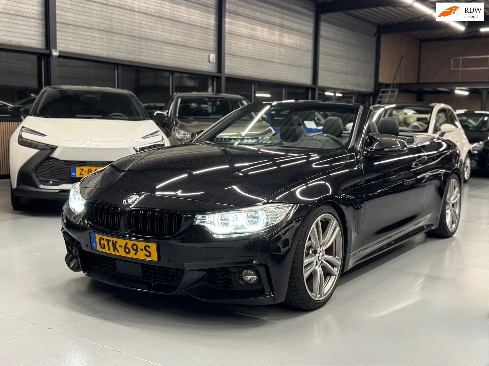 BMW 4-serie Cabrio 435i M Sport 19''/HUD/NEKVERWARMING, Auto's, Dealer onderhouden, Achterwielaandrijving, Gebruikt, 4-Serie