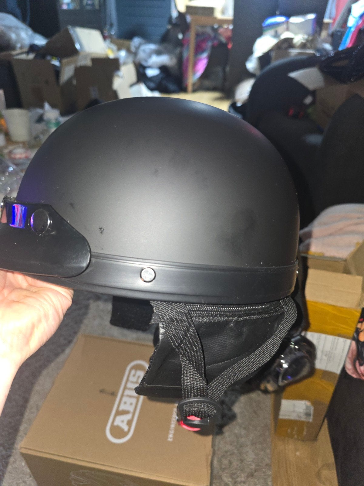 Matzwarte motorhelm met bril - nieuw, Ophalen of Verzenden, Nieuw, Medium, Onbekend