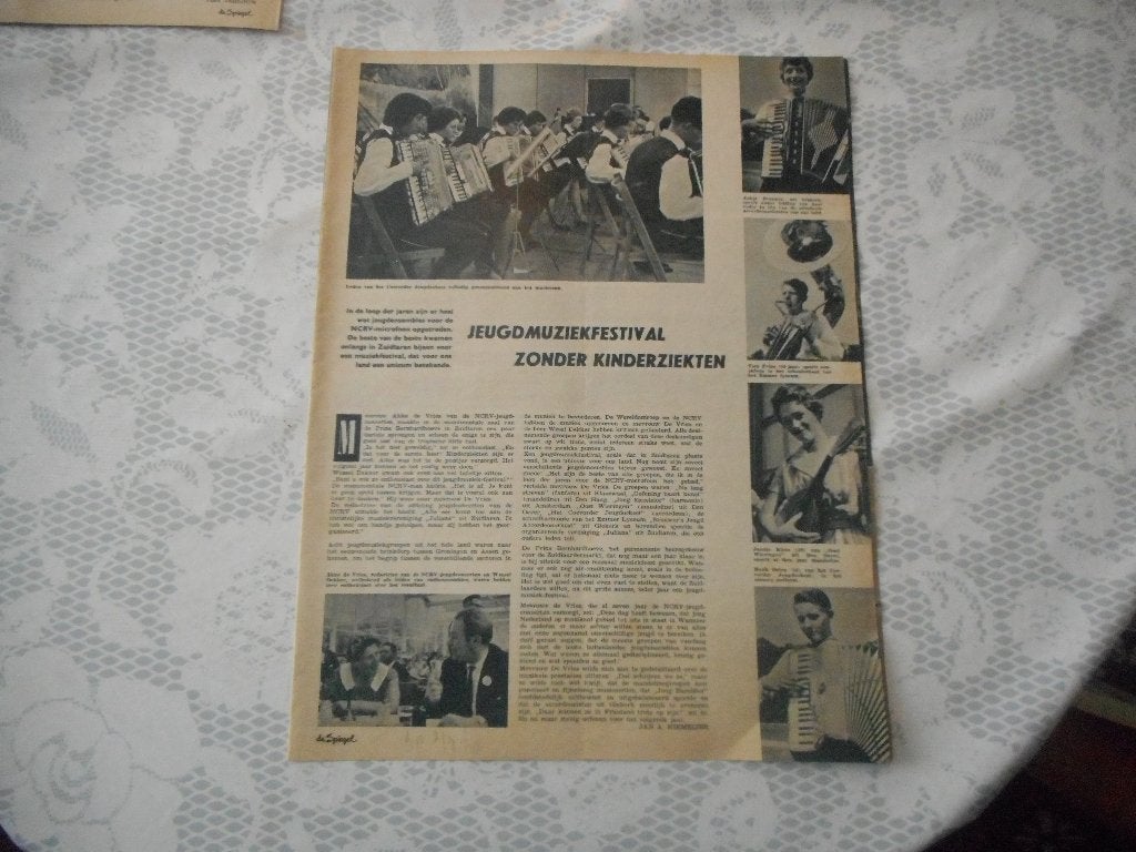 Zuidlaren. Jeugdmuziekfestival. 1960., Ophalen of Verzenden, 1940 tot 1960, Nederland, Knipsel(s)