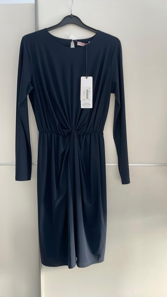 Nieuwe jurk van studio Anne loes mt M, Maat 38/40 (M), Blauw, Nieuw, Ophalen of Verzenden