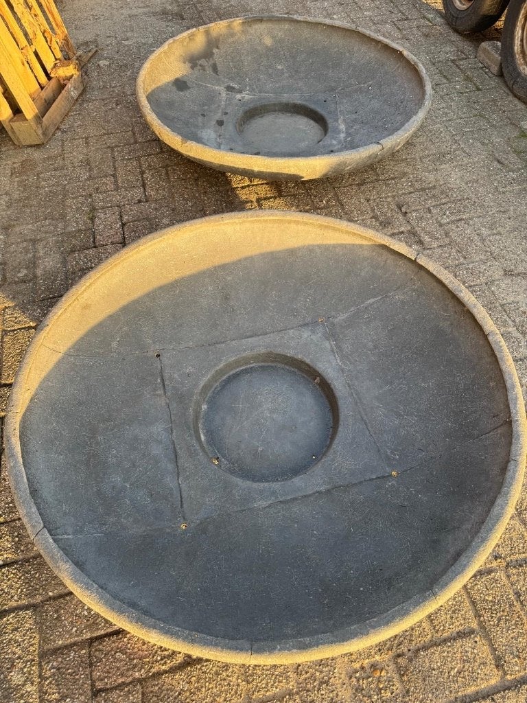 Plantenbak/schaal  polyester 120 cm, 2 stuks, Ophalen, Kunststof, Gebruikt, Minder dan 30 cm